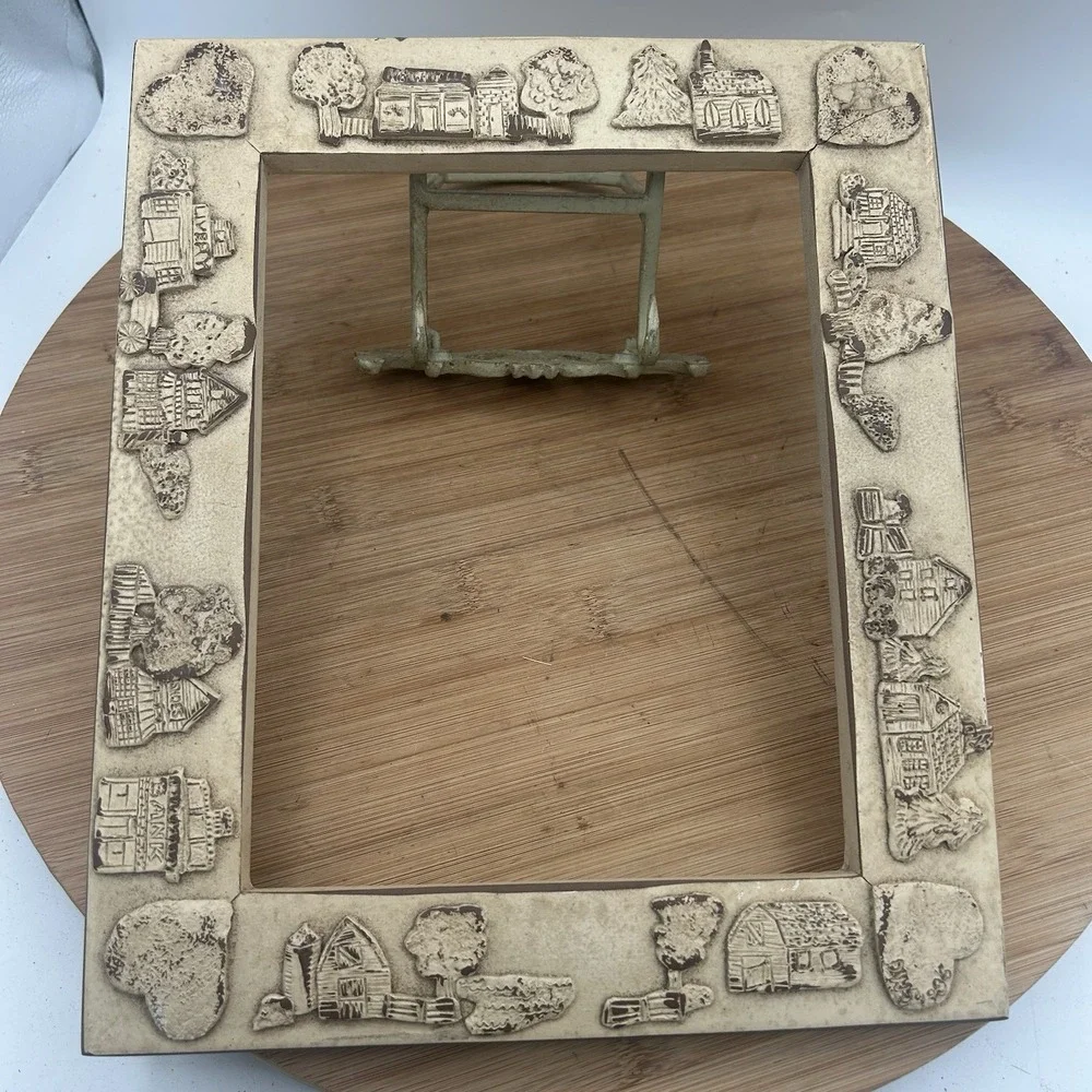 Decorative Carved Frame 9x7 Opening Livery Bank Mercantile Village Scene Vintage